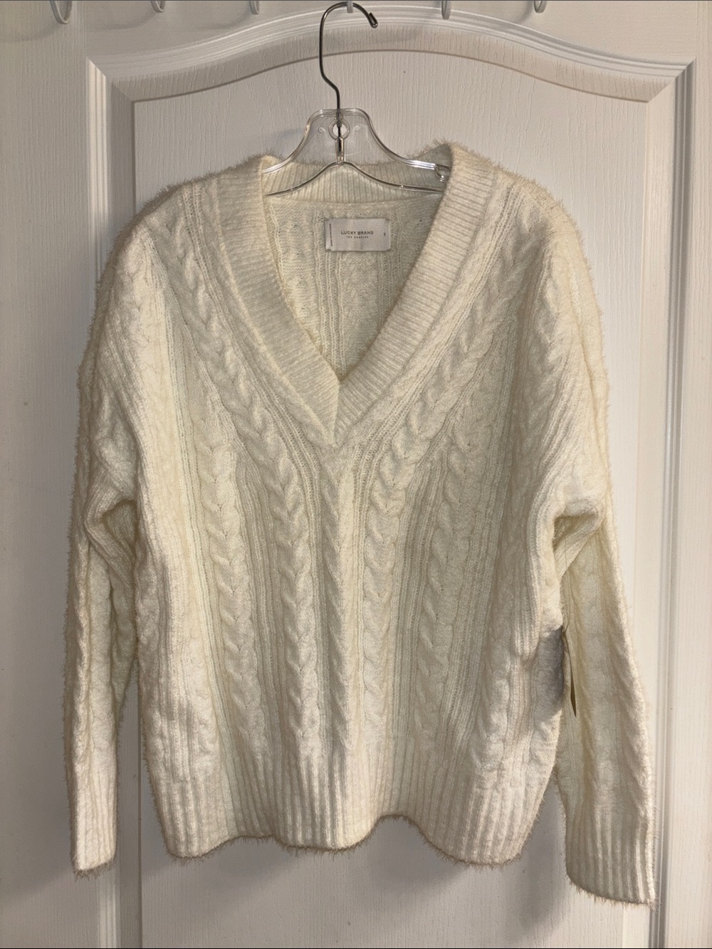Lucky Brand Cream Cable-Knit V-Neck Sweater